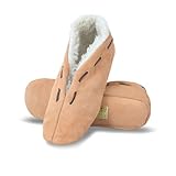 Sonia Originelli Hausschuh Schlappen für Damen & Herren in Beige in Größe 40 - warme geschlossene Pantoffeln mit Ziernähten & Kuschelfell, Fell Hausschuhe aus Wildleder