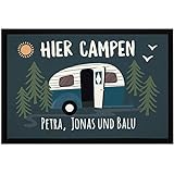 SpecialMe® Fußmatte Camping personalisiert Namen Familie Geschenke für Camper Wohnwagen rutschfest & waschbar schwarz 60x40cm