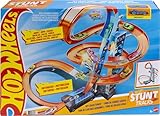 Hot Wheels - Himmelscrash-Turm, 60cm hoch mit batteriebetriebenem Beschleuniger und orangem Track mit Looping, Geschenk für Kinder von 5 bis 10 Jahren, Abweichungen in Verpackung vorbehalten, GWT39