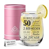 CROWNLY CRYSTAL® 50 Geburtstag Frau Personalisiertes Cocktailglas mit Spruch Geschenke für Frauen Ab 50 Geburtstag Deko Personalisierte Geschenke Frauen Deko Goldene Hochzeit 50