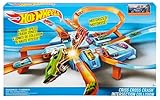 Hot Wheels DTN42 - Trackset, mit Rampen, Kreuzungen und Looping, Parkplätzen, + 1 Fahrzeug