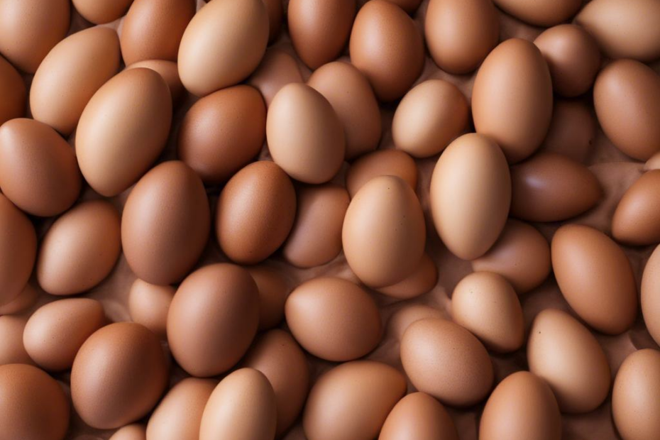 Alles über braune längliche Eier: Größe, Farbe und Geschmack