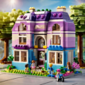 Entdecke die zauberhafte Welt von Lego Friends: Olivias Haus wartet auf dich!