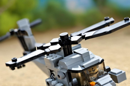 Baue deinen eigenen Lego Militär Hubschrauber: Tipps und Inspiration für den kreativen Bau